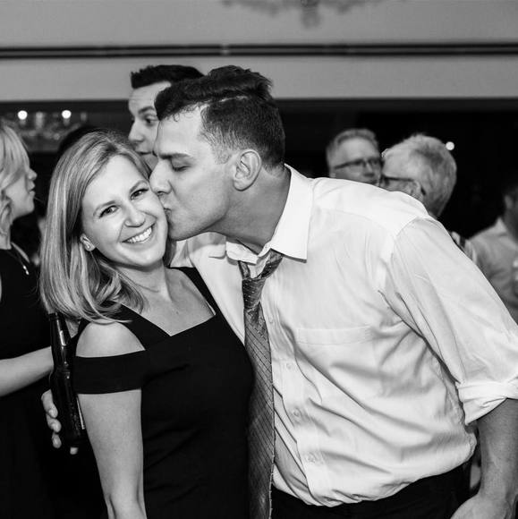 Meet your Posher, Amanda - Picture 1 of 1